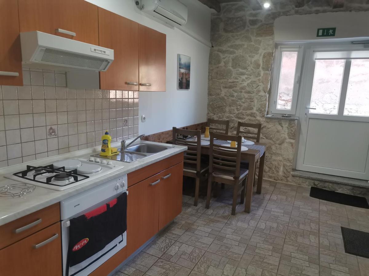 Apartment Sidro Rogotin Екстериор снимка