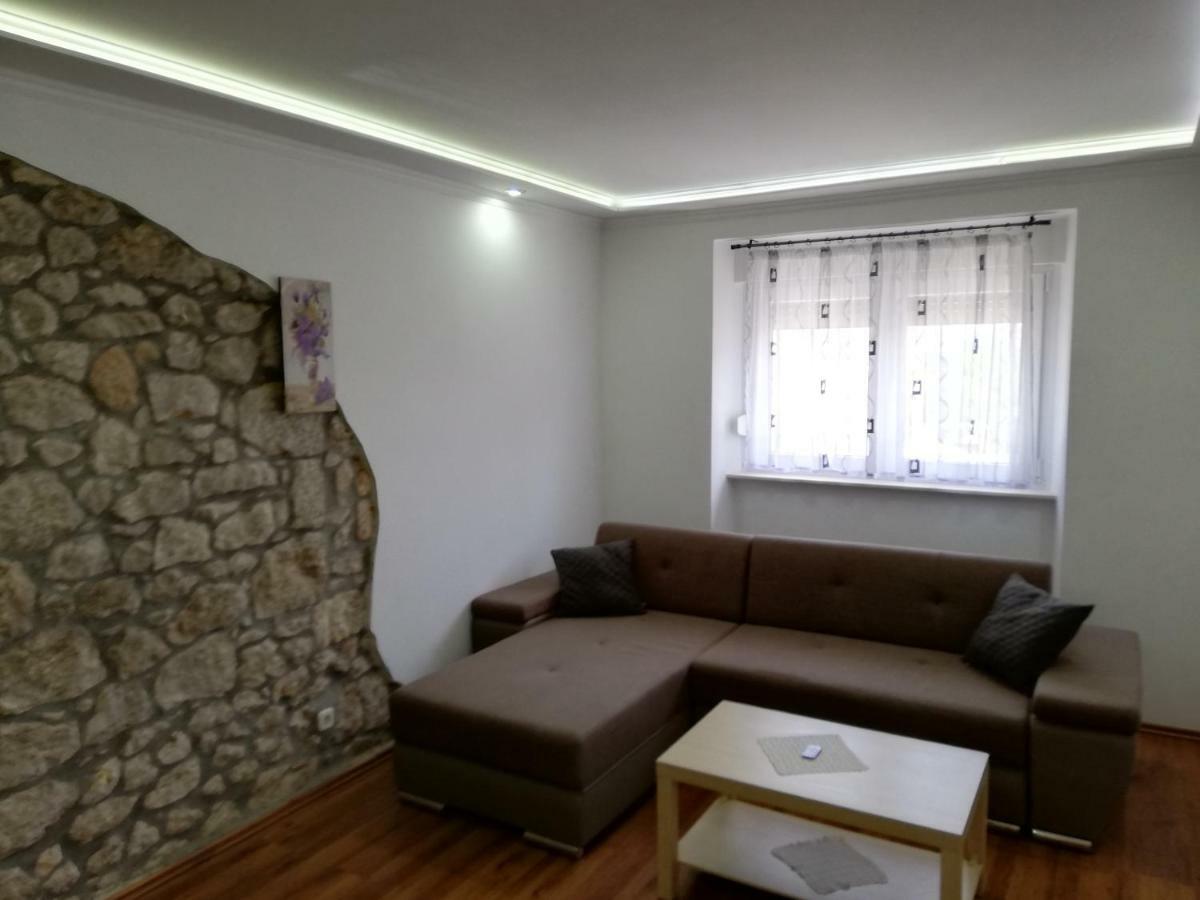 Apartment Sidro Rogotin Екстериор снимка